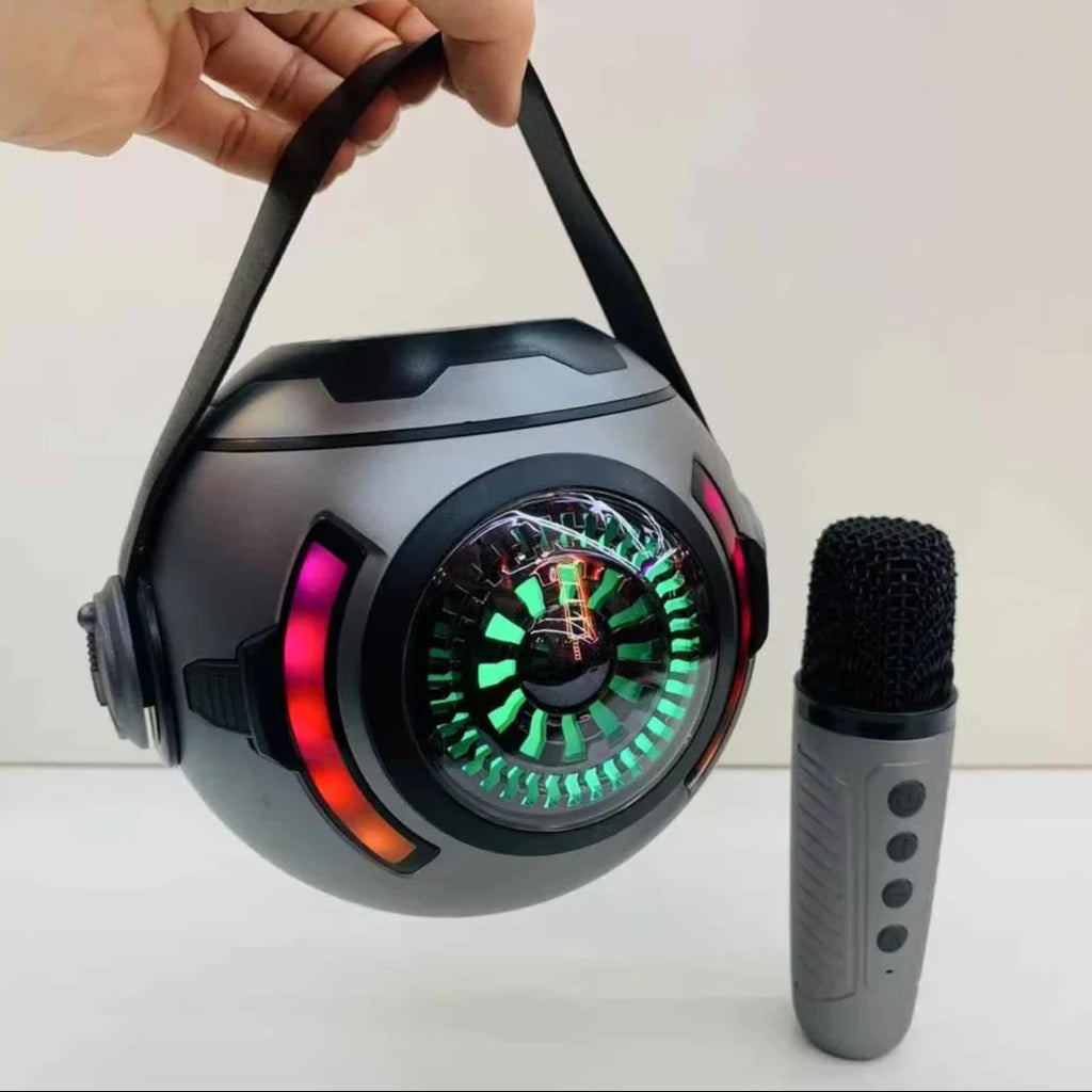 KaraSound™ – Sonido potente, luces LED y micrófono incluido en un solo equipo